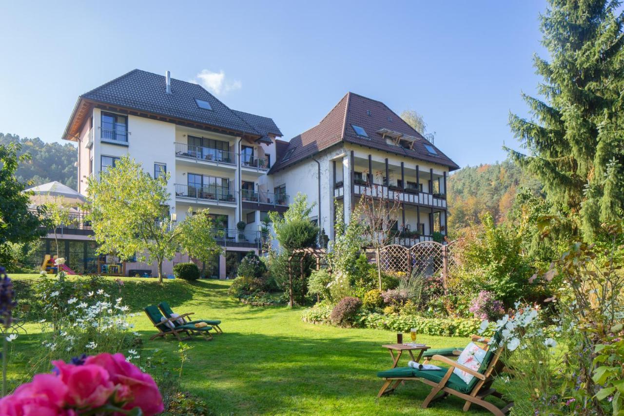 Waldhotel Felsentor Hauenstein Exterior foto